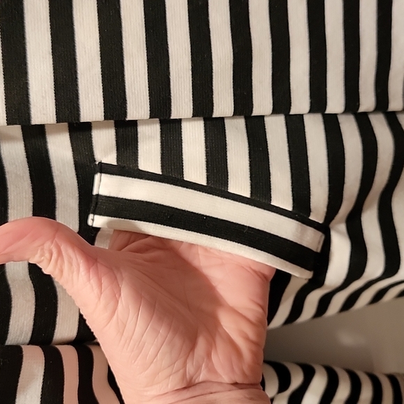 Christopher & Banks black-and-white striped blazer - Picture 3 of 4